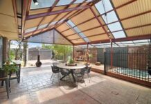 The effortless entertainer