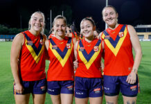 Bulldogs battle it out against VFLW