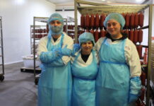 Oyster farmer returns home after algal bloom devastates coastal towns