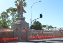 Weather worries for Pioneer Park wall