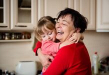 Community urged to wear red